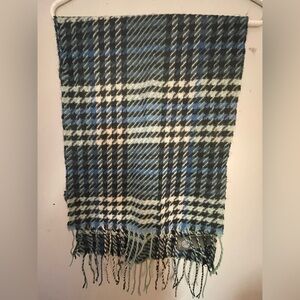 Vince camuto scarf